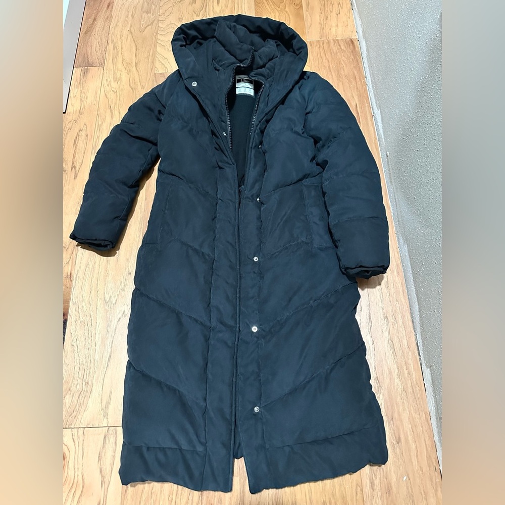 Women’s Abercrombie and fitch ultra long puffer jacket coat size small